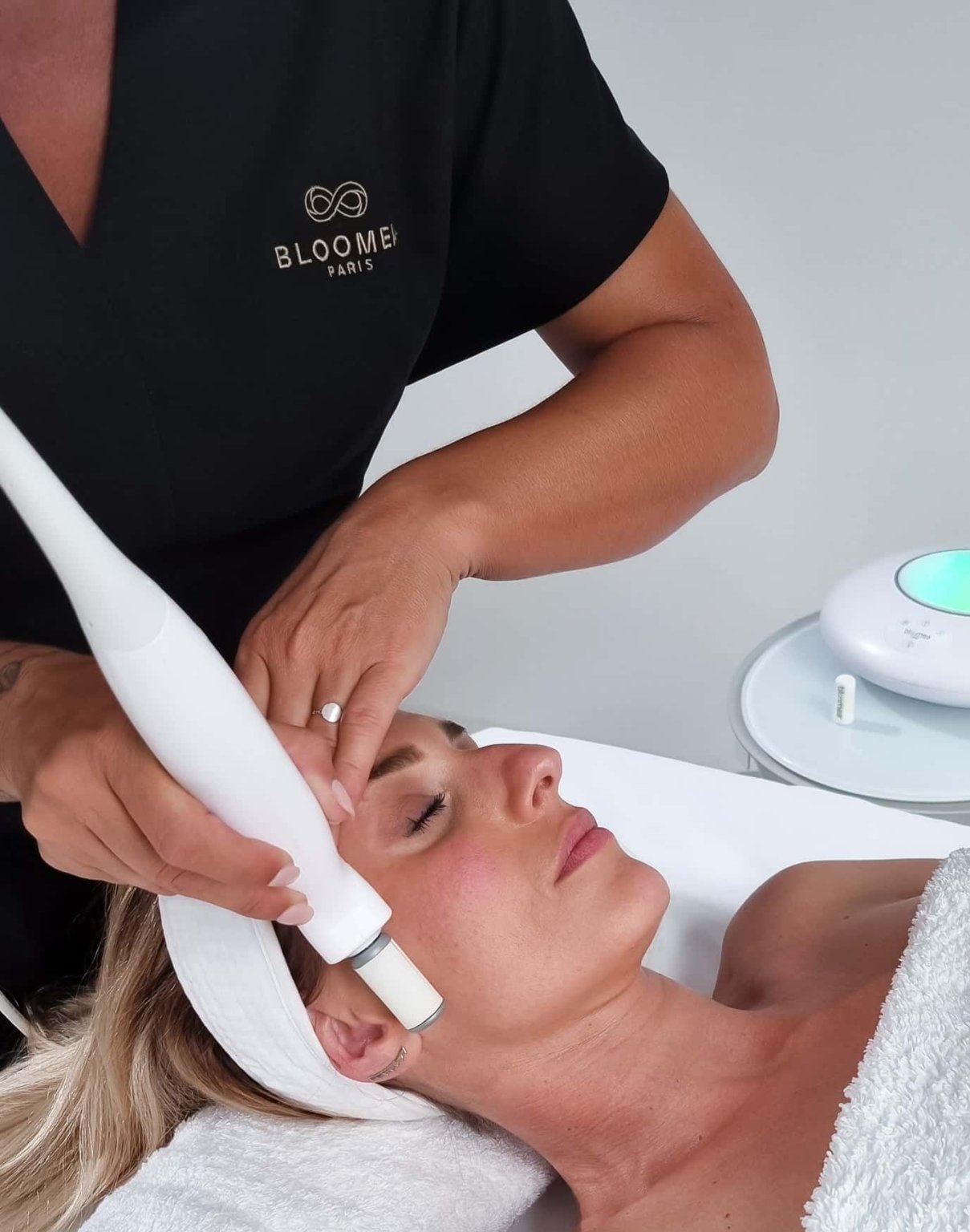 Bloomea Fontaine Menen – macro-exfoliatie en intensieve peeling bij Peau-tique